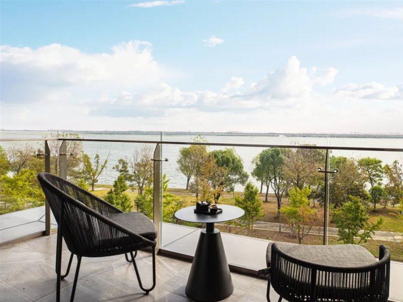 Hotel Indigo Suzhou Yangcheng Lake By Ihg Exterior photo
