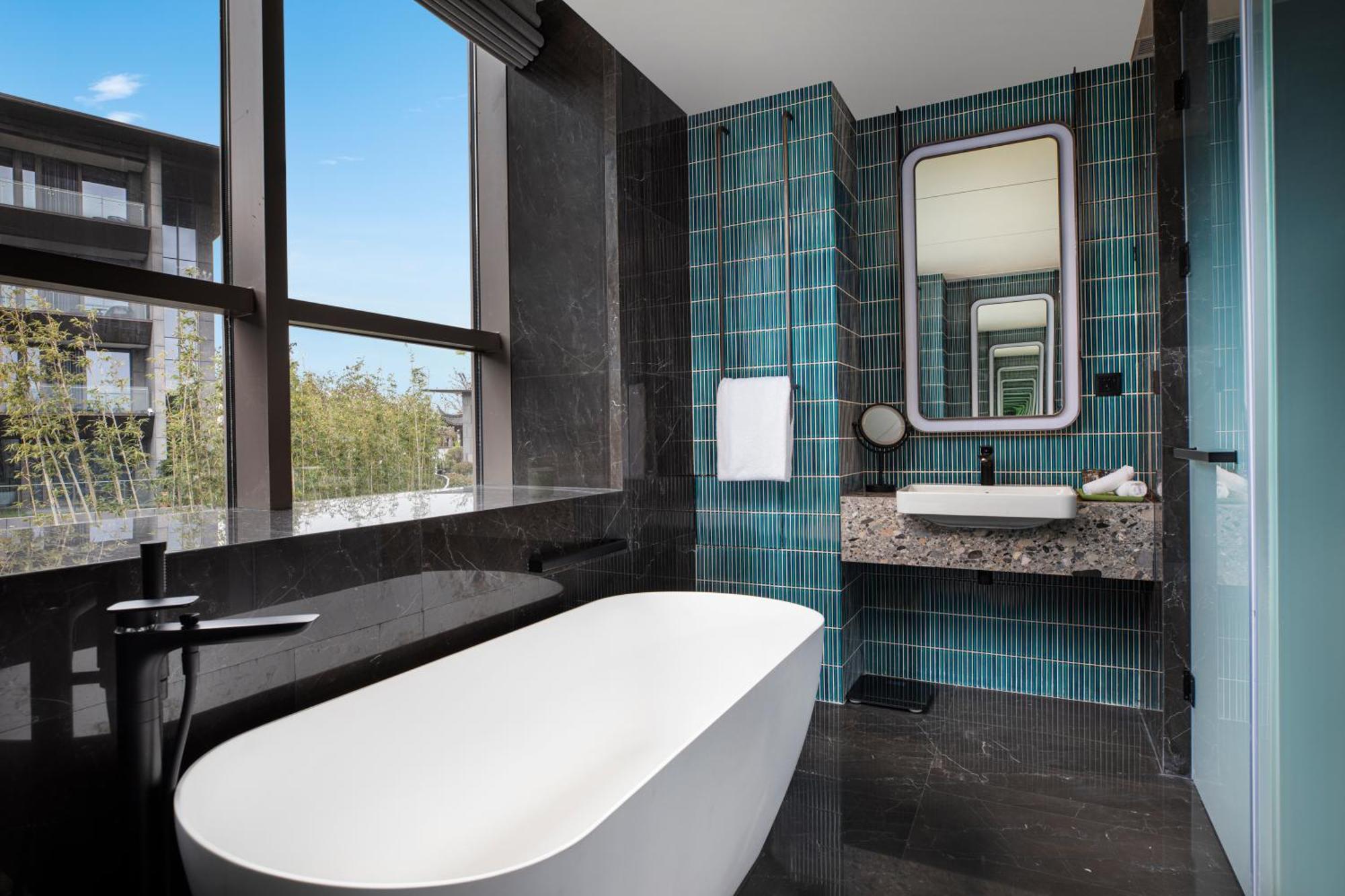 Hotel Indigo Suzhou Yangcheng Lake By Ihg Exterior photo