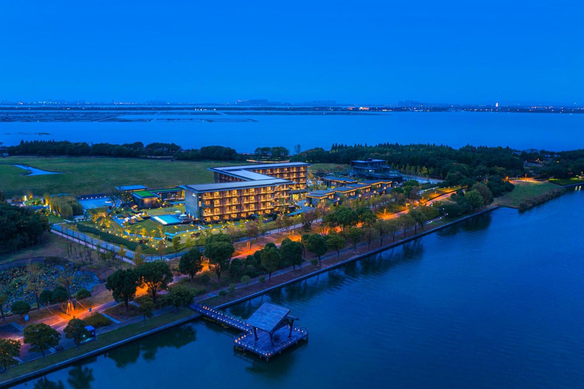 Hotel Indigo Suzhou Yangcheng Lake By Ihg Exterior photo